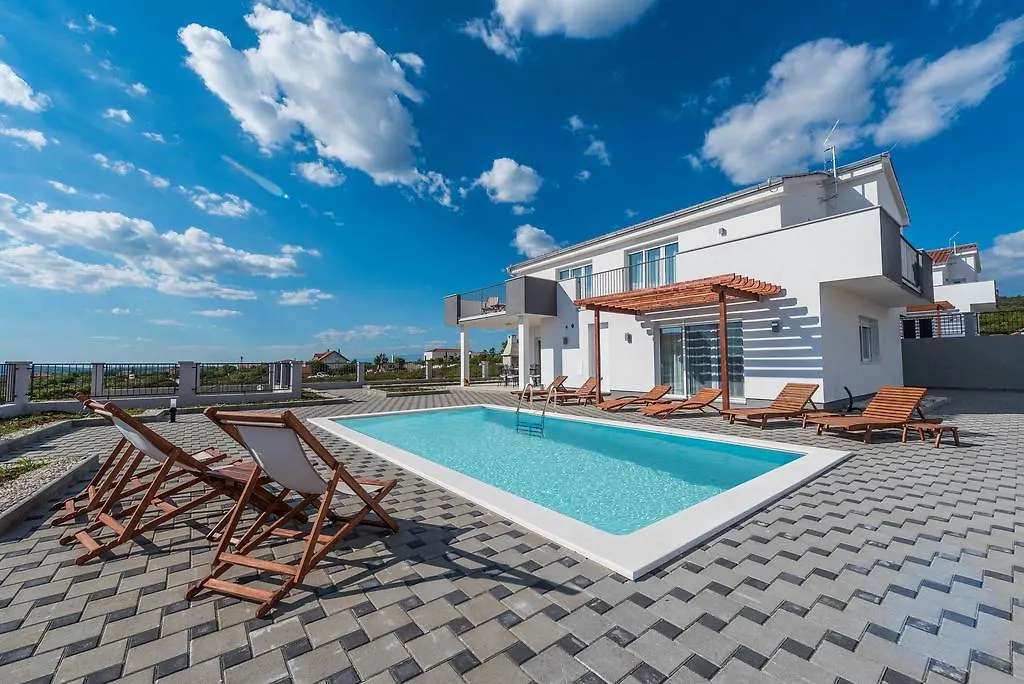 Vile Dalmacija 365 Sukosan, Zadar County Debeljak Villa