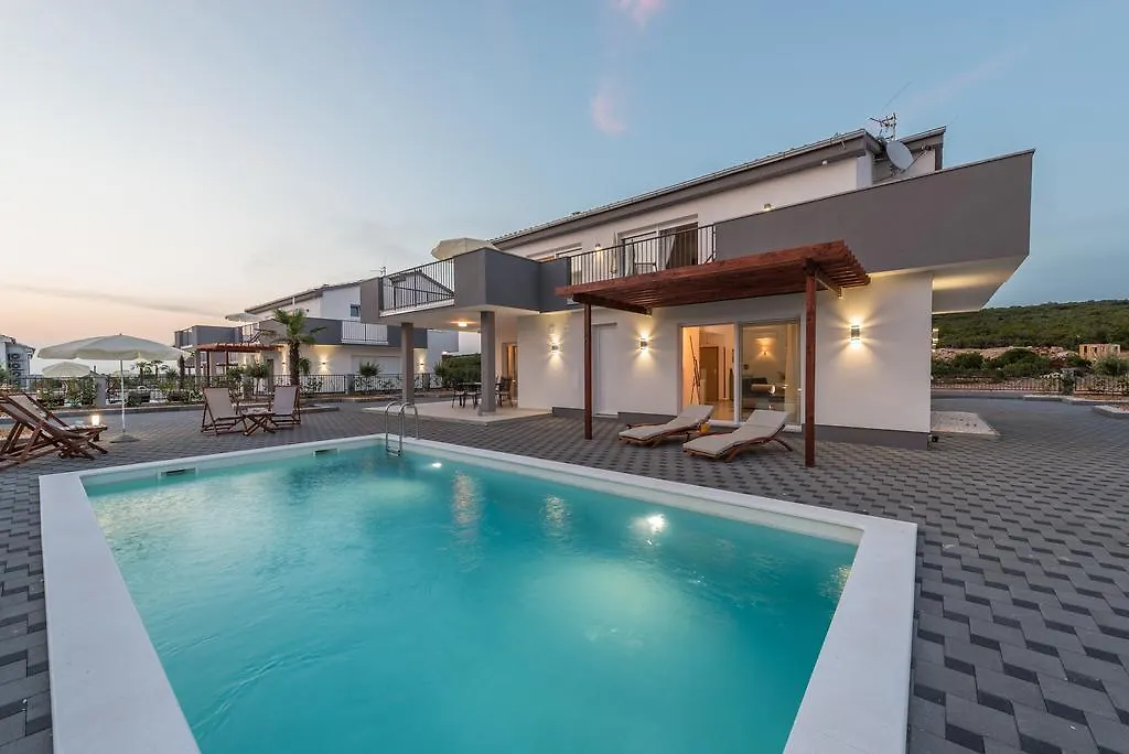 Vile Dalmacija 365 Sukosan, Zadar County Debeljak Villa