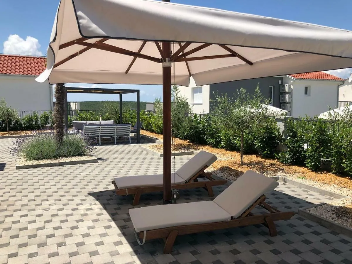 Vile Dalmacija 365 Sukosan, Zadar County Debeljak Villa